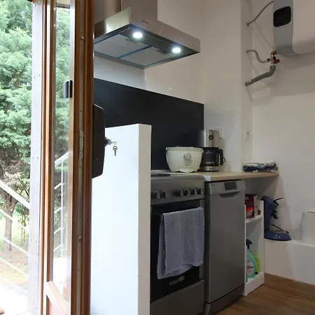 Adishatz Salles (Gironde)