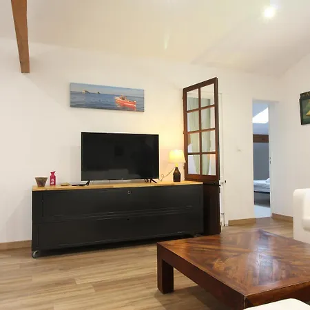 Adishatz Apartament Salles (Gironde)