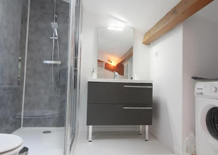 Adishatz Salles (Gironde)